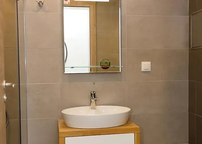 Azur Delux -1bd Flat With Parking & Pool By Flat Mаnаger Св. Св. Константин и Елена